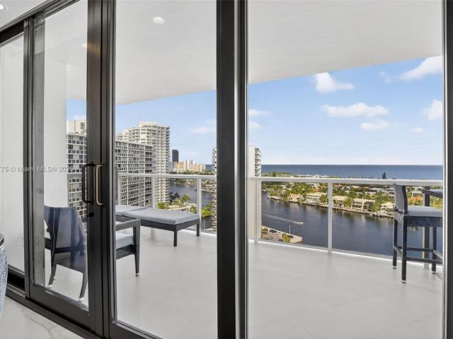 Apartment for sale  Unit #1704 - photo 6788430