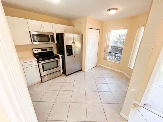 Home for rent at 861 Summit Lake Drive 861 - photo 6798347