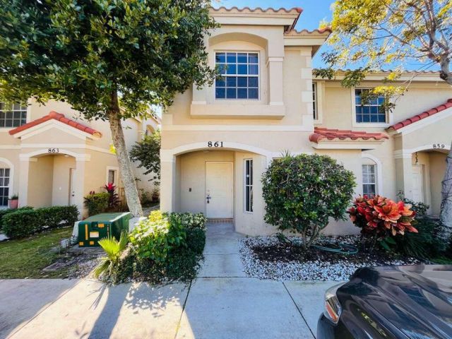 Home for rent at 861 Summit Lake Drive 861 - photo 6798350