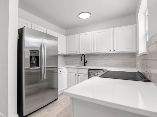 Home for rent at 236 Ashworth Street - photo 6788740