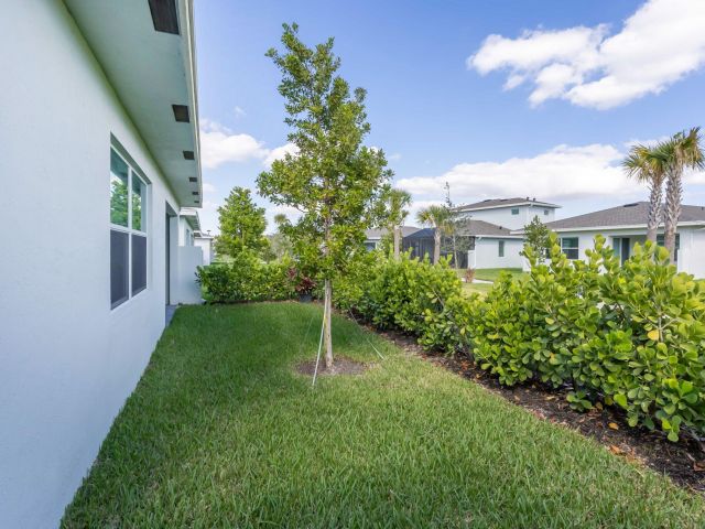 Home for sale at 13404 Brotherhood Way - photo 6826987