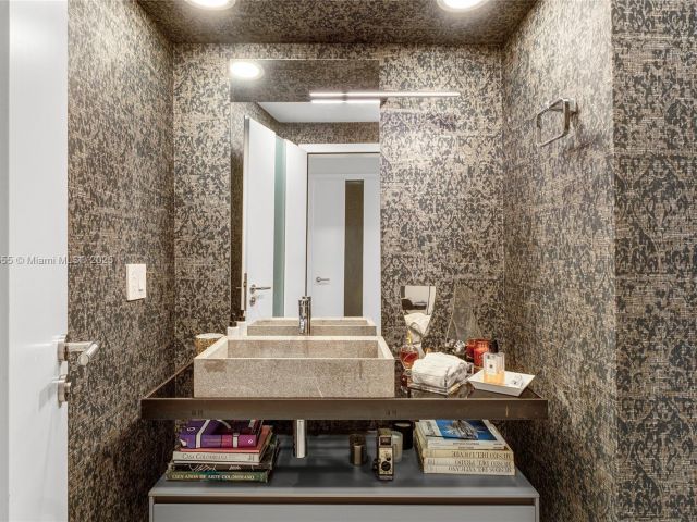 Apartment for sale  Unit #UPH1 - photo 6802832