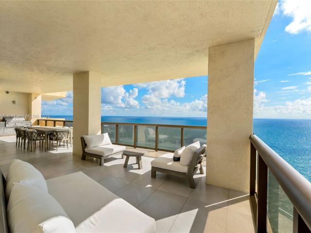 Apartment for sale  Unit #UPH1 - photo 6802836