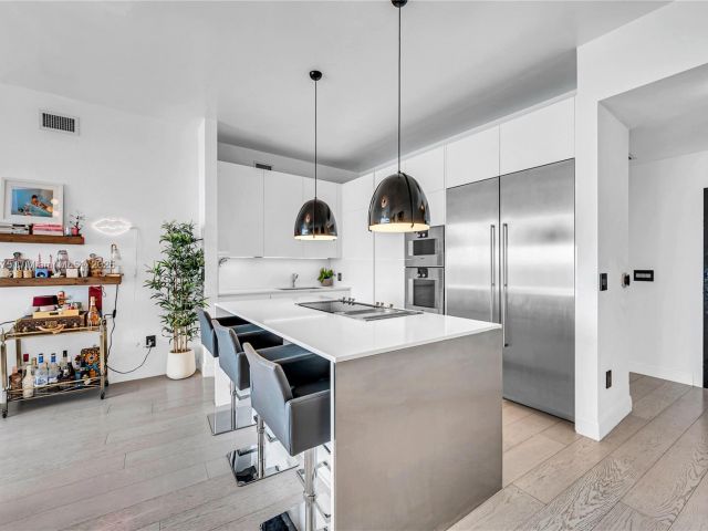 Apartment for sale  Unit #1906 - photo 6796447