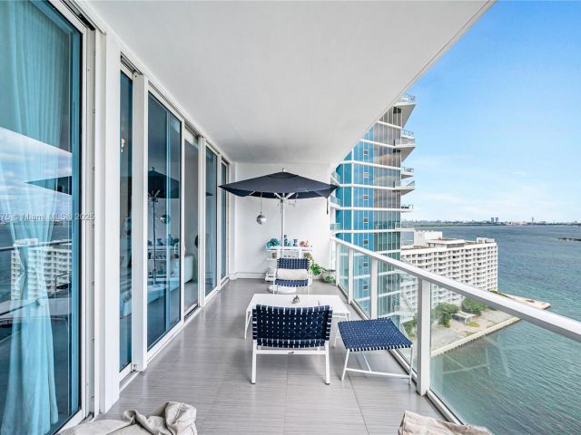 Apartment for sale  Unit #1906 - photo 6796451