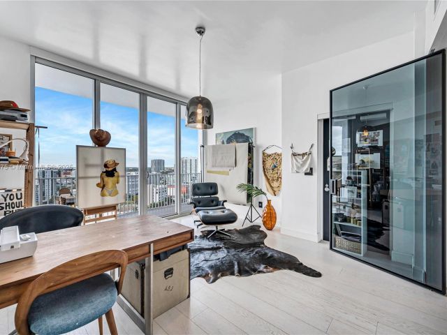 Apartment for sale  Unit #1906 - photo 6796455