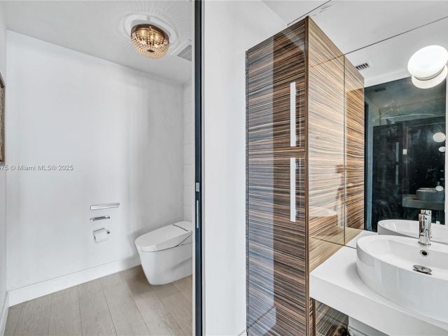 Apartment for sale  Unit #1906 - photo 6796457