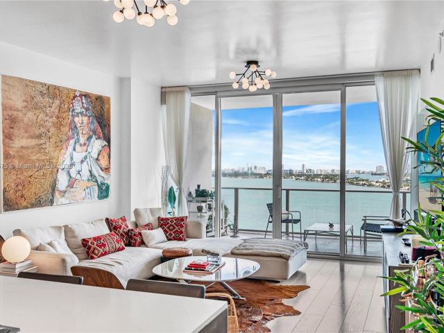 Apartment for sale  Unit #1906 - photo 6796464