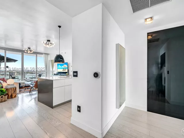 2-bedroom condo for sale in Miami - 2020 N Bayshore Dr 1906 - MondialRealty
