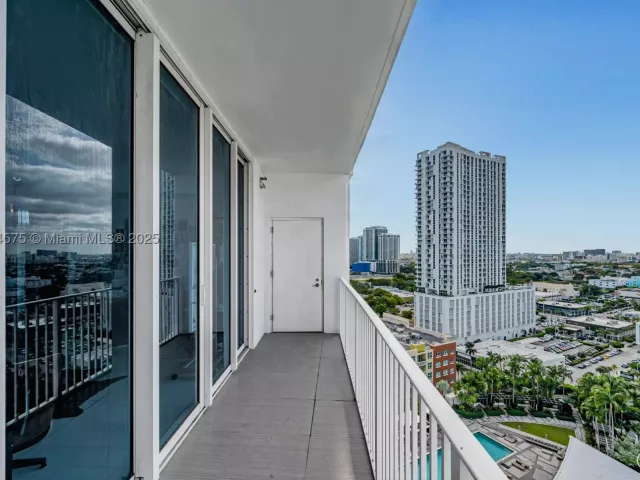 2-bedroom condo for sale in Miami - 2020 N Bayshore Dr 1906 - MondialRealty