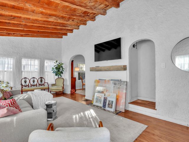 Home for sale at 529 34th Street - photo 6808486