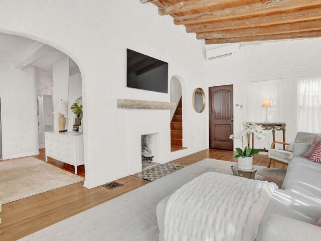 Home for sale at 529 34th Street - photo 6808487