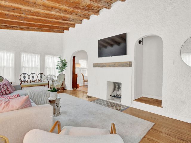 Home for sale at 529 34th Street - photo 6808488