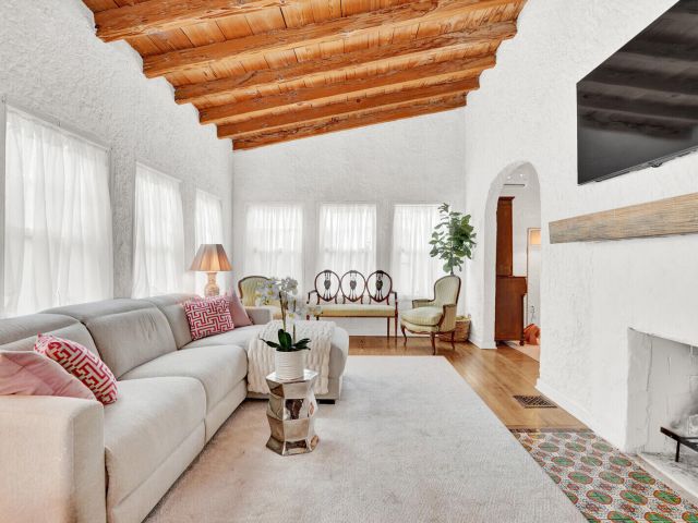 Home for sale at 529 34th Street - photo 6808490