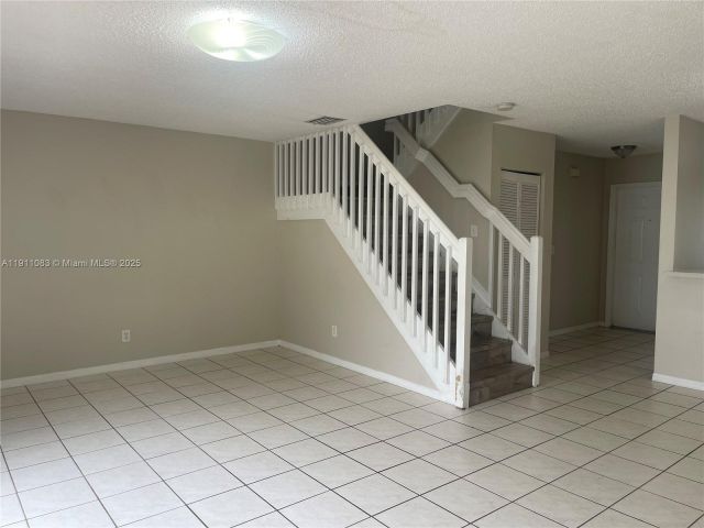 2-bedroom home for rent in Pembroke Pines - 854 NW 208th Dr 854 - MondialRealty