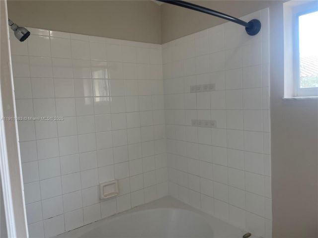 2-bedroom home for rent in Pembroke Pines - 854 NW 208th Dr 854 - MondialRealty