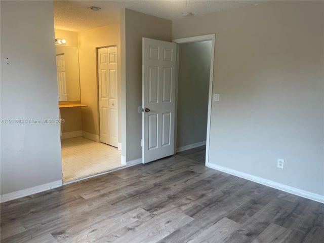 2-bedroom home for rent in Pembroke Pines - 854 NW 208th Dr 854 - MondialRealty