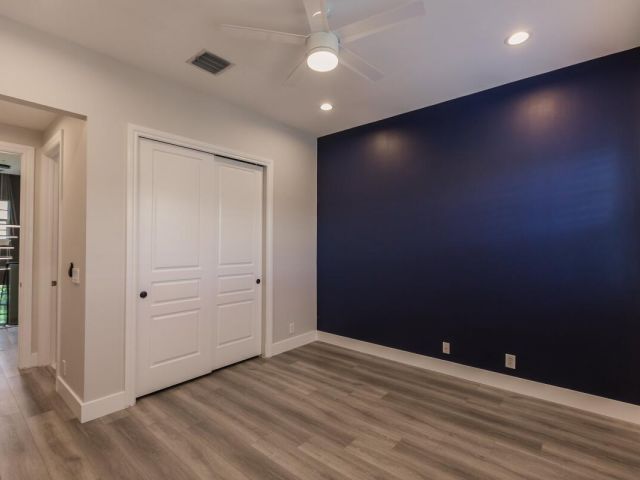 Home for rent at 312 W Mallory Circle - photo 6798641