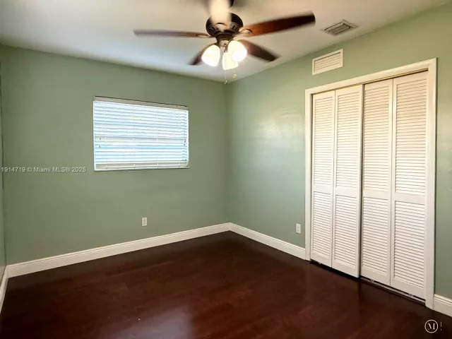 3-bedroom home for sale in Homestead - 610 NW 17th St - MondialRealty
