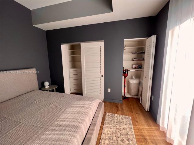 1-bedroom condo for rent in Miami - 151 SE 1st St 810 - MondialRealty