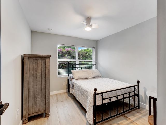 Home for rent at 320 NW 3rd Avenue - photo 6798566