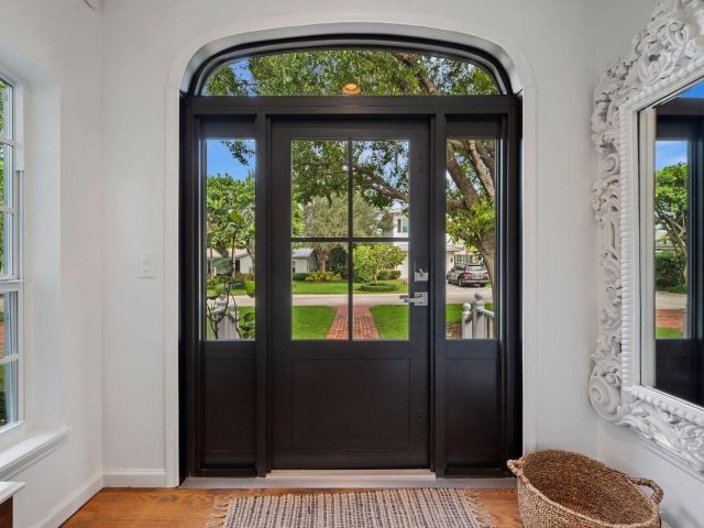 Home for rent at 302 NW 16th Street - photo 6798629