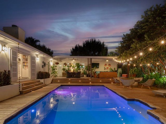 Home for rent at 302 NW 16th Street - photo 6798632