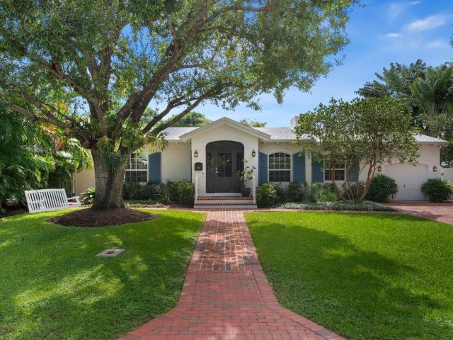 Home for rent at 302 NW 16th Street - photo 6798634