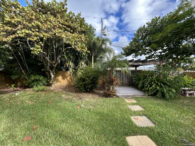 Home for rent at 5839 Daphne Drive - - photo 6846501