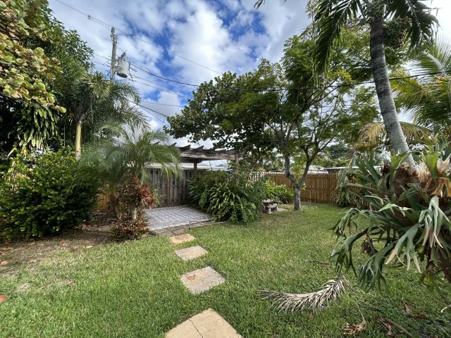 Home for rent at 5839 Daphne Drive - - photo 6846502