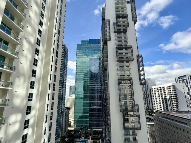 Apartment for sale  Unit #T-2209 - photo 6805786