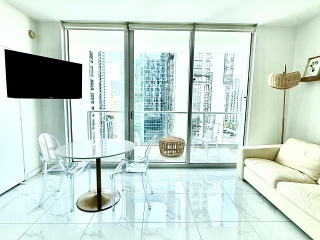 Apartment for sale  Unit #T-2209 - photo 6805797