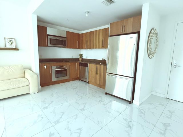Apartment for sale  Unit #T-2209 - photo 6805801