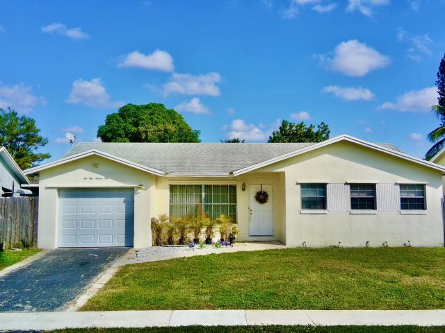 Home for sale at 22710 SW 65th Circle - photo 6808943