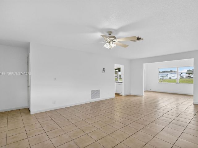 2-bedroom home for rent in West Palm Beach - 5331 Belleville Rd . - MondialRealty