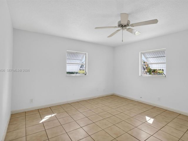 2-bedroom home for rent in West Palm Beach - 5331 Belleville Rd . - MondialRealty