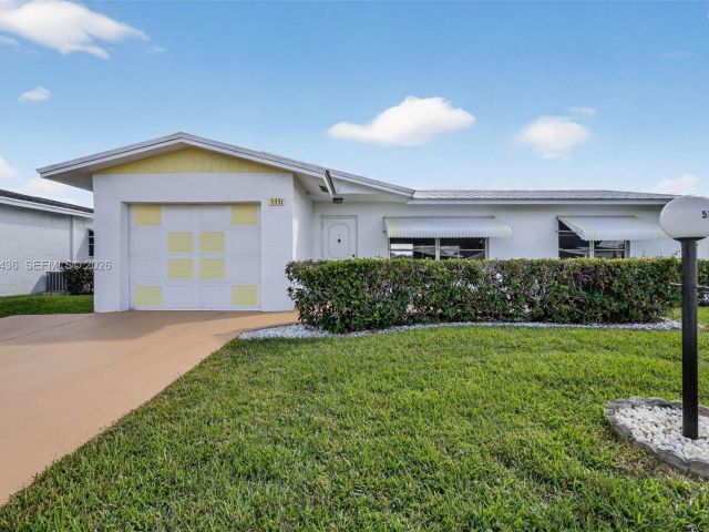 2-bedroom home for rent in West Palm Beach - 5331 Belleville Rd . - MondialRealty