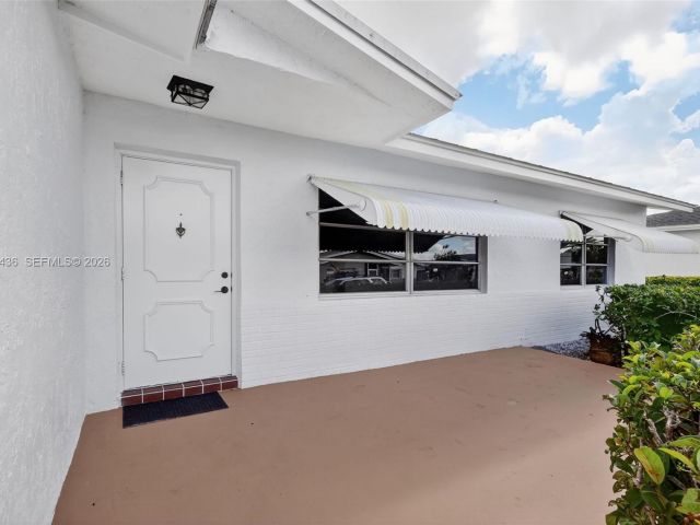 2-bedroom home for rent in West Palm Beach - 5331 Belleville Rd . - MondialRealty