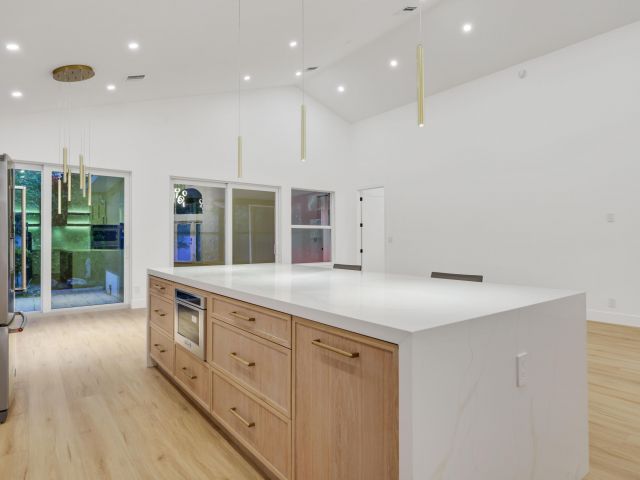 Home for rent at 5537 NW 21 Way - photo 6797119