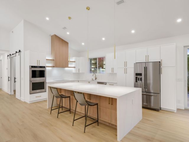 Home for rent at 5537 NW 21 Way - photo 6797122