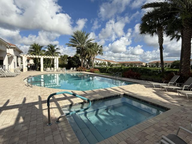 Home for rent at 9932 Brickhill Drive - photo 6797086