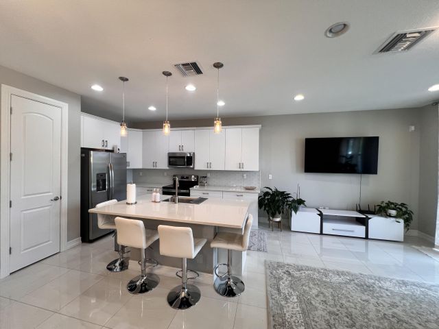 Home for rent at 9932 Brickhill Drive - photo 6797099