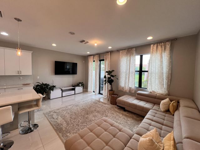 Home for rent at 9932 Brickhill Drive - photo 6797102