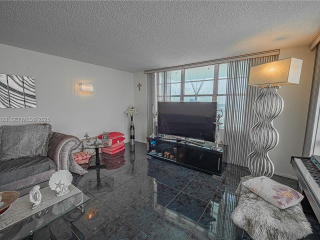 Apartment for sale  Unit #1503 - photo 6799268