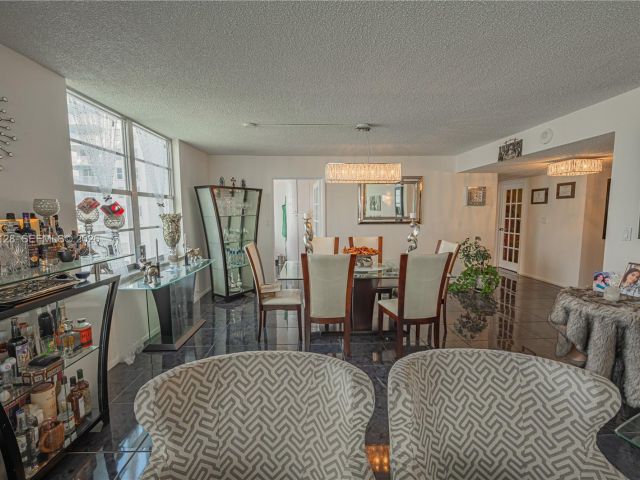 Apartment for sale  Unit #1503 - photo 6799269