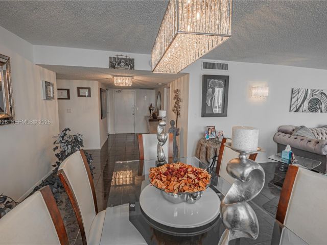 Apartment for sale  Unit #1503 - photo 6799271