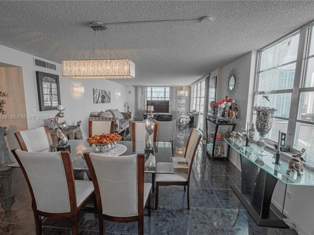 Apartment for sale  Unit #1503 - photo 6799272