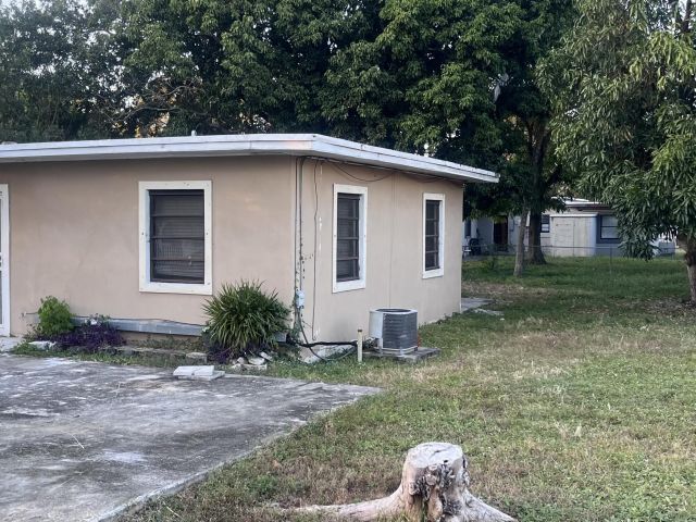 Home for rent at 1121 NW 140 Terrace - photo 6799456