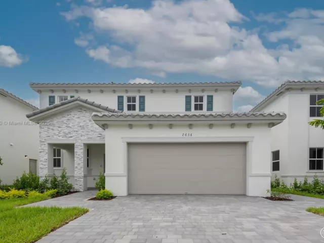 5-bedroom home for rent in Homestead - 2636 SE 8th Ct - MondialRealty