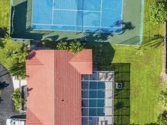 Home for sale at 1270 NW 4th Avenue - photo 6809380